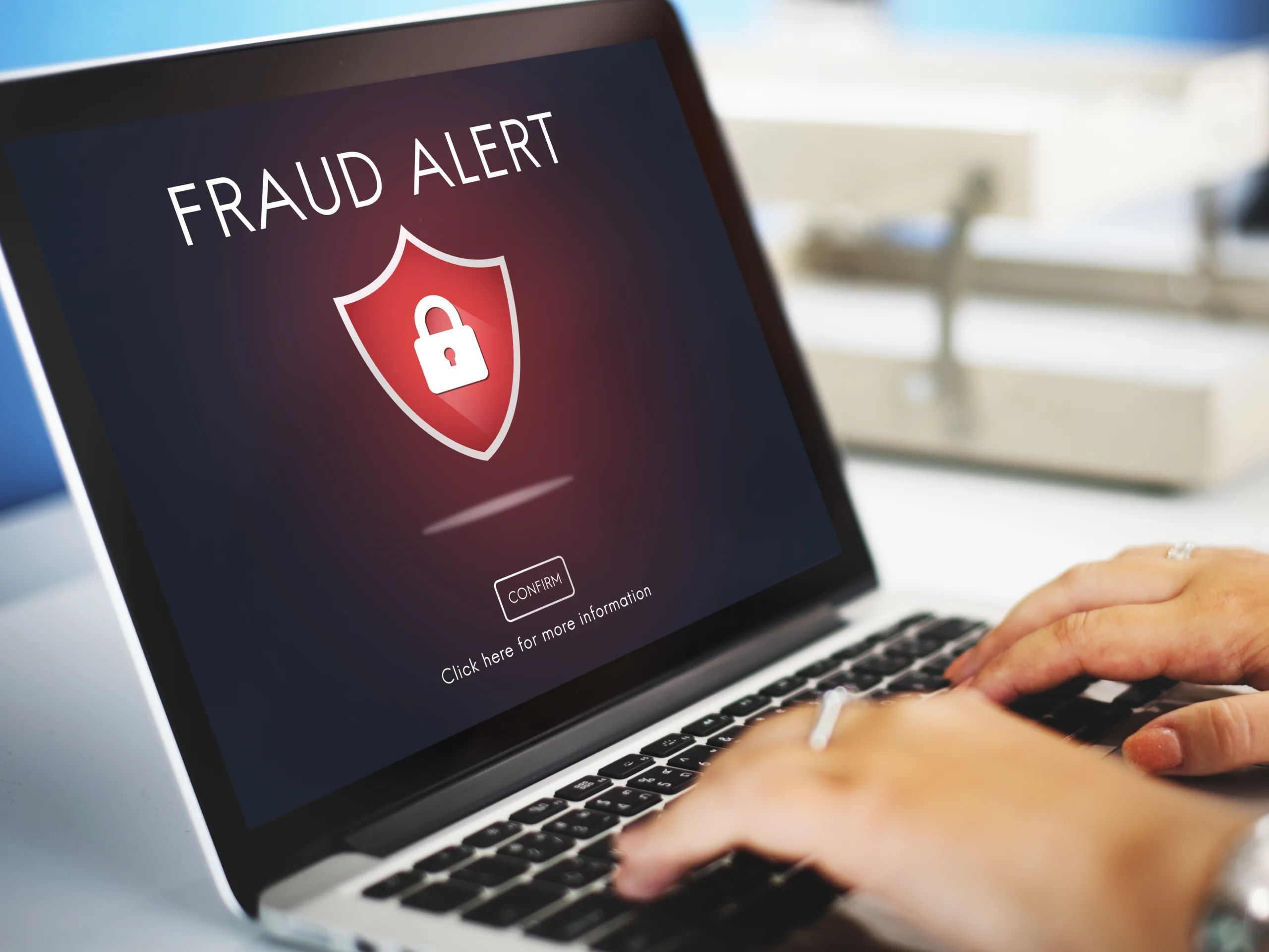 Traslado colectivo en SERVICIOS, PERSONAS Y SALUD (Contact Center): un fraude en toda regla.