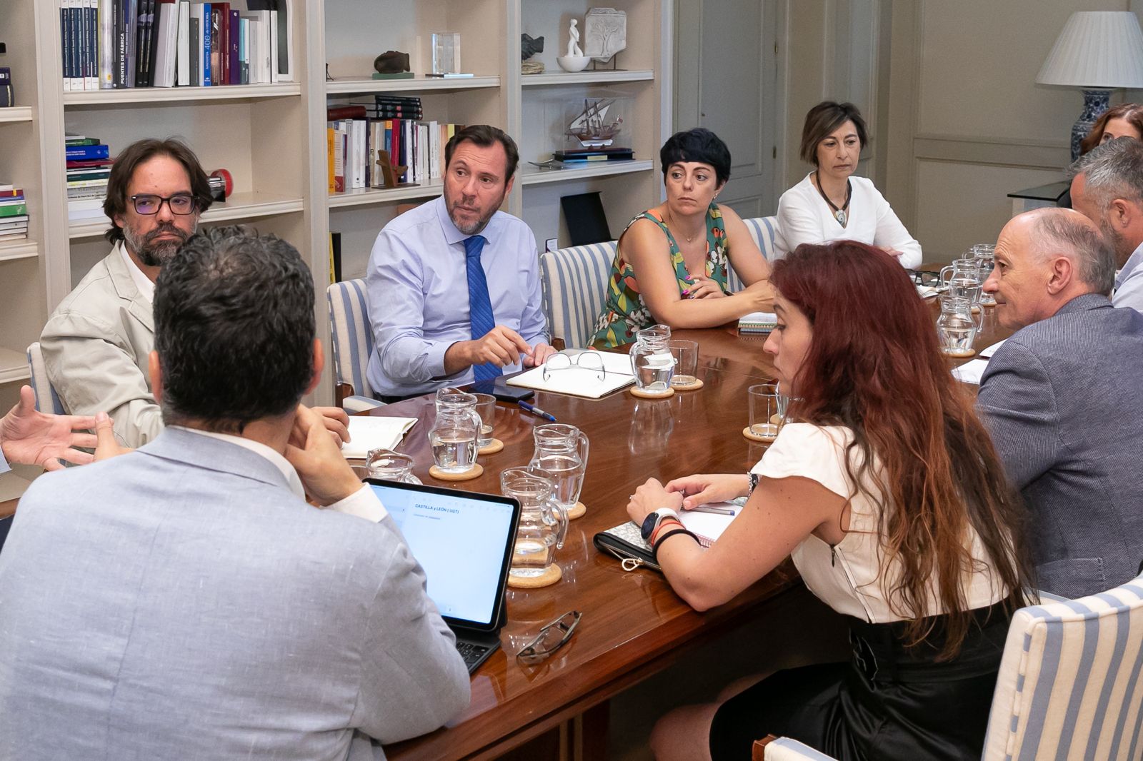 UGT se reúne con el ministro de Transportes para defender un servicio de cercanías exprés en Castilla y León